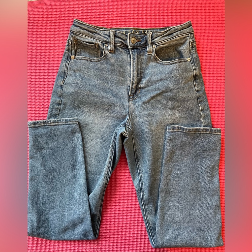 American Eagle Stretch Mom Jeans